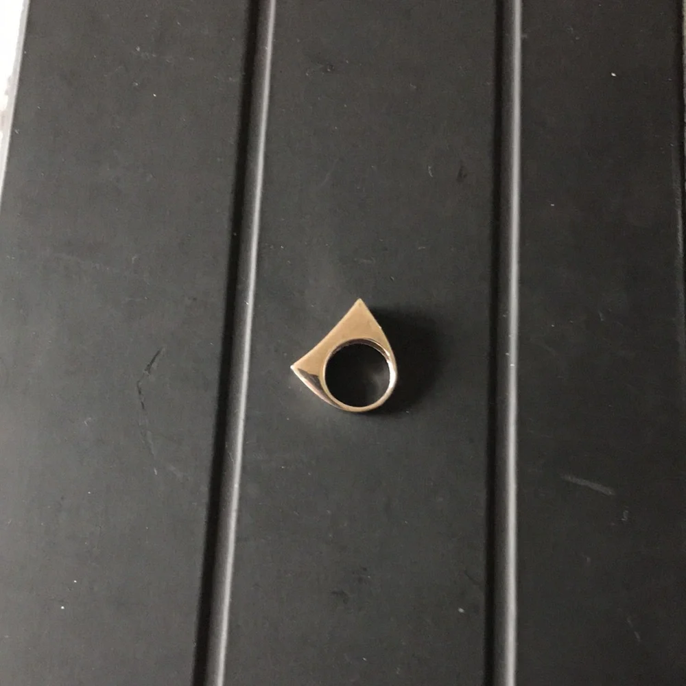 Silver ring - Picture 4 of 4